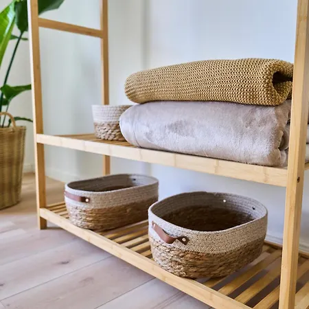 Bernstein Apartment Pouch