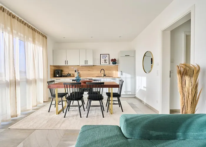 アパート Bernstein Pouch